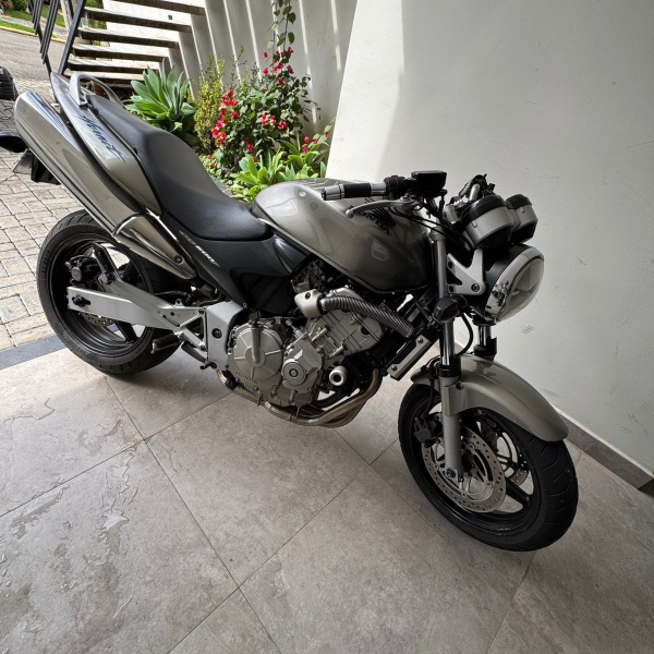 HORNET OU 25MIL NO PIIIX 